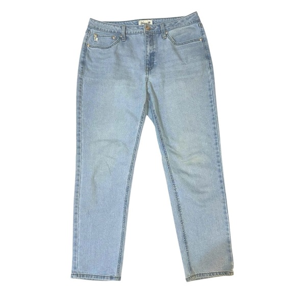 Seven7 Denim - NWOT Seven7 Straight 90’s style light wash jeans - Size 8 (fits more like a 10)
